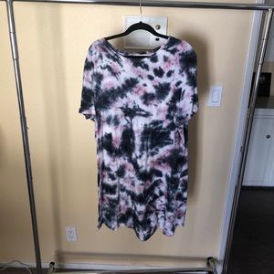Forever 21 tie-dye T-shirt dress
